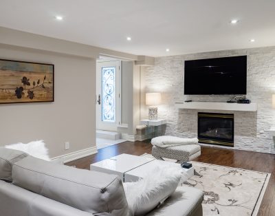 Toronto Guest Apartment in Quiet Ravine Retreat